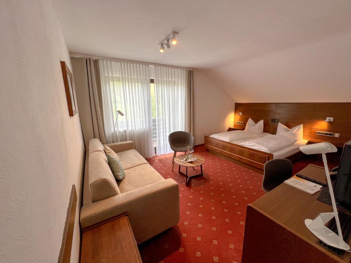 Hotel Lindenhof Hubmersberg Pommelsbrunn Екстериор снимка