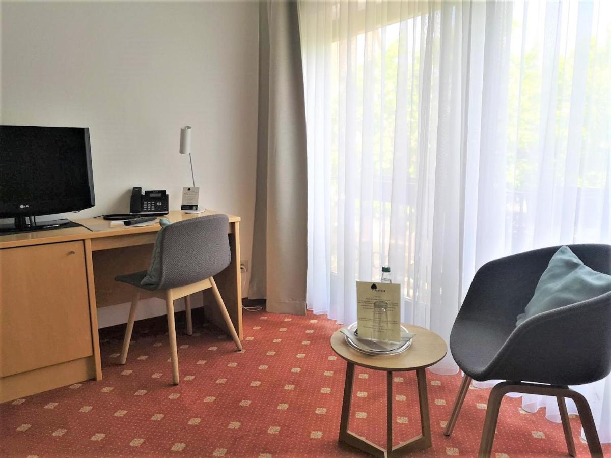 Hotel Lindenhof Hubmersberg Pommelsbrunn Екстериор снимка