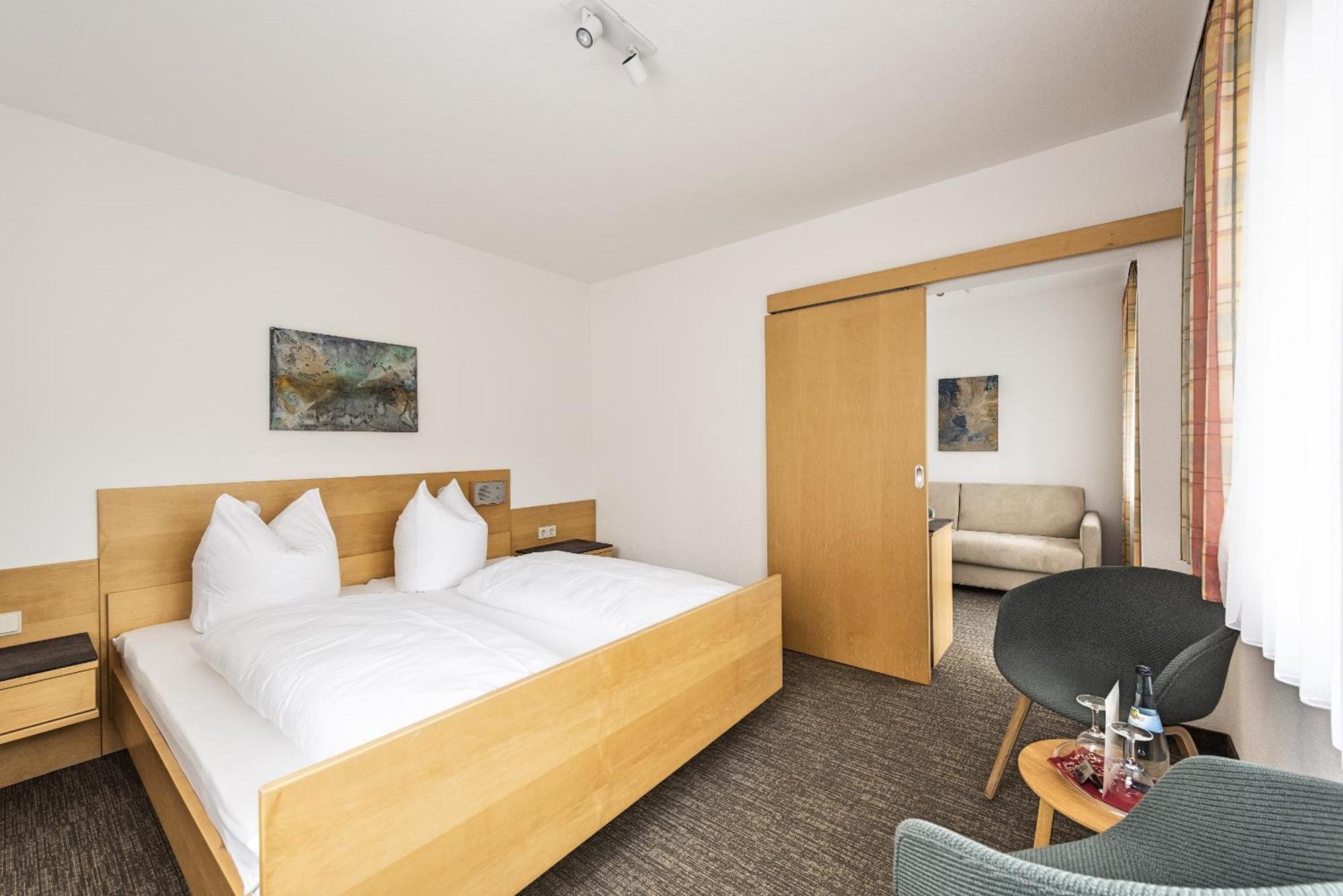 Hotel Lindenhof Hubmersberg Pommelsbrunn Екстериор снимка