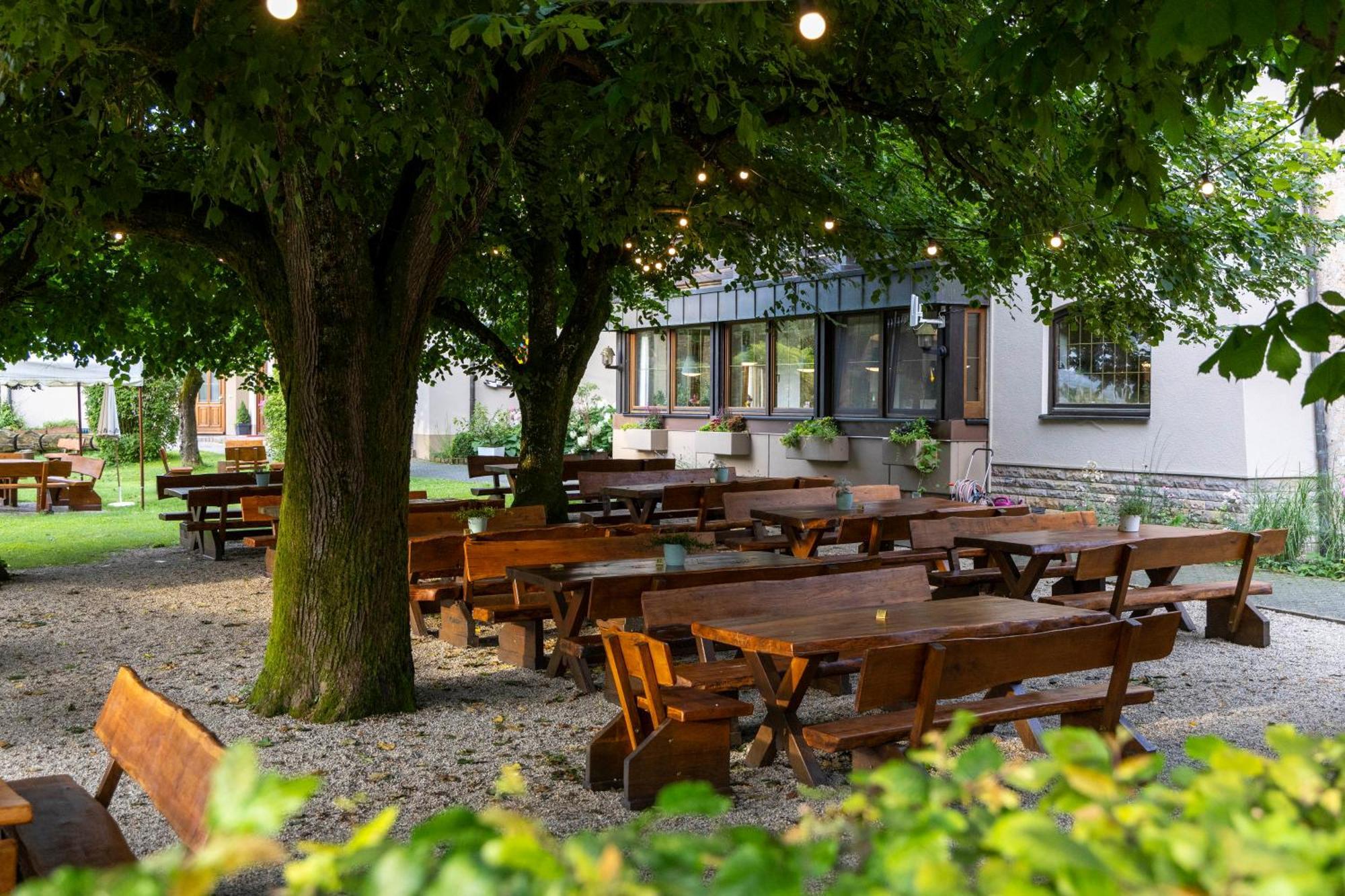 Hotel Lindenhof Hubmersberg Pommelsbrunn Екстериор снимка